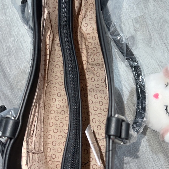 Guess bag - Picture 7 of 7